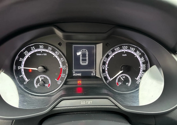 Skoda Octavia cena 48900 przebieg: 270000, rok produkcji 2017 z Szamotuły małe 67